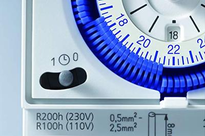 Theben 1810011 DIN-rail schakelklok