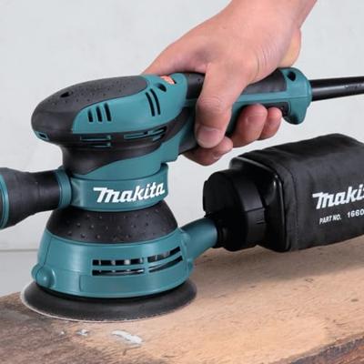 Makita BO5041K Excenter Schuurmachine Ø125mm 300W 230V in koffer