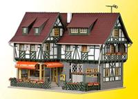 Vollmer 43683 H0 Ingestelde met lunchroom met eissalon - thumbnail