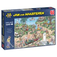 Jan van Haasteren - De Golfbaan Puzzel 5000 stukjes - thumbnail