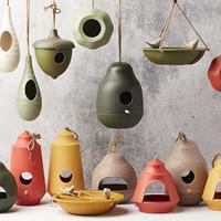 POINT-VIRGULE - Tuin - Vogelhuisje okergeel 18x25cm - thumbnail