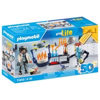Playmobil® My life 71450 onderzoekers met robot - thumbnail