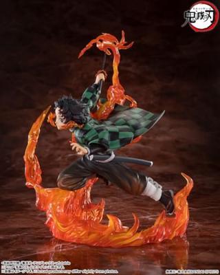 Demon Slayer: Kimetsu no Yaiba FiguartsZERO PVC Statue Kamado Tanjiro (Kyojuro Rengoku's Sword Guard Ver.) 19 cm