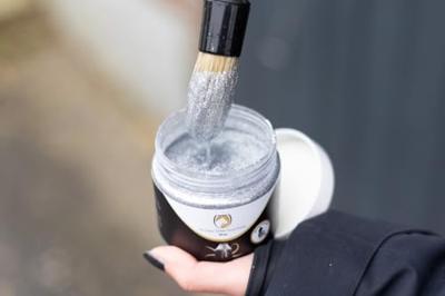 Excellent Horse Hi Gloss Glitter Hoof Polish Silver 150 ml