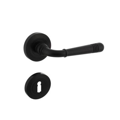 Deurkruk Emily op rozet verdekt met rillen ø55x10mm met nokken en sleutelrozetten zwart