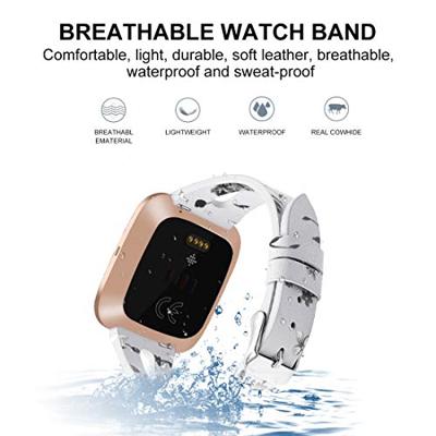 Fitbit Versa 1 / 2 & Lite bandje TPU leer - Bloemenprint wit - thumbnail
