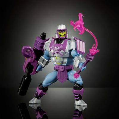Masters of the Universe x Transformers Action Figure Megatron Armor Skeletor heo European Exclusive 14 cm