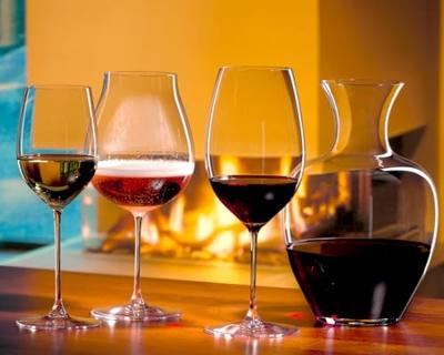Riedel Wijnglazenset - Rode Wijnglazen - Veritas - Pinot noir - 710 ml - 4 stuks Riedel Wijnglazenset - Rode Wijnglazen - Veritas - Pinot noir - 710 ml - 4 stuks