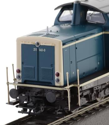 TRIX H0 25101 H0 diesellocomotief BR 211 van de DB