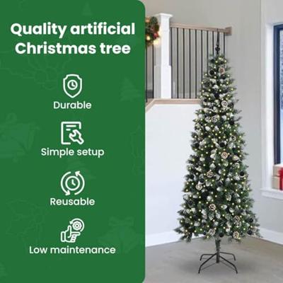 Kunstkerstboom met 300 LED Groen 240 cm PVC en Plastic en Staal