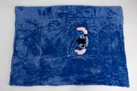 Stitch fleece plaid + kussen 100 x 150 cm - 40 x 40 cm - polyester - thumbnail