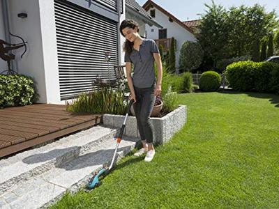 Telescoopsteel en wielen voor grasschaar