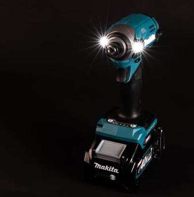 Makita TD003GA202 Accu-slagmoersleutel 210 Nm 40 V Aantal meegeleverde accus: 2 Li-ion Incl. 2 accus, Incl. lader, Incl. koffer