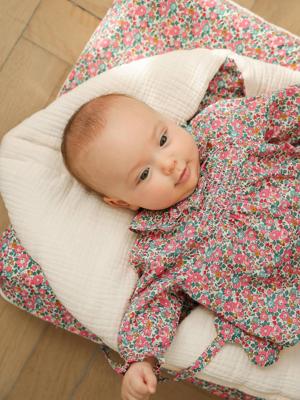 Nestje van biologisch katoenen gaas ENVIE DE FRAISE lichtroze Nestje van biologisch katoenen gaas ENVIE DE FRAISE lichtroze