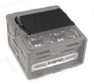 SKB 1SKB-AV8 monteerbaar plateau voor combi flightcase SKB 1SKB-AV8 monteerbaar plateau voor combi flightcase