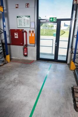 Durable 102102 Vloermarkeringstape Duraline 0,5 mm Wit 1 stuk(s) (l x b) 30 m x 50 mm Durable 102102 Vloermarkeringstape Duraline 0,5 mm Wit 1 stuk(s) (l x b) 30 m x 50 mm