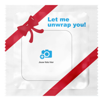 Foto Condoom: Let me unwrap you! - thumbnail