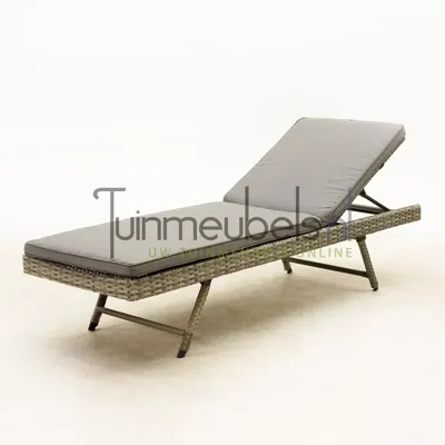 Valencia wicker ligbed