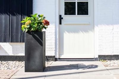 Capi Europe Urban Smooth Bloempot 79 cm
