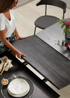 Kave Home Milian uitschuifbare eettafel 140/220x90 cm Zwart Kave Home Milian uitschuifbare eettafel 140/220x90 cm Zwart