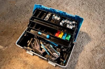 HAZET Kunststof gereedschapskist 190L-2 · L x B x H: 470 mm x 250 mm x 215 mm HAZET Kunststof gereedschapskist 190L-2 · L x B x H: 470 mm x 250 mm x 215 mm