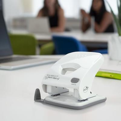 Perforator rapesco germ-savvy x5-40ps 2gaats wit | 6 stuks