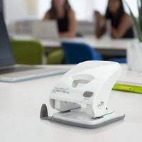 Perforator rapesco germ-savvy x5-40ps 2gaats wit | 6 stuks - thumbnail