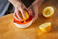 Fiskars 1016125 Functionele vorm citruspers - thumbnail