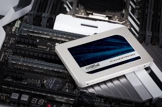 Crucial mx500, 500 gb