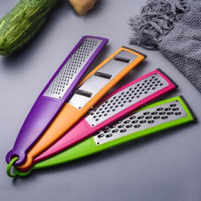 4 PCS / Set multifunctionele huishoudelijke keuken groenten cutter aardappel wortel rasp 4 PCS / Set multifunctionele huishoudelijke keuken groenten cutter aardappel wortel rasp