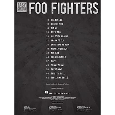 Hal Leonard Foo Fighters Easy Guitar with Tab songboek voor gitaar