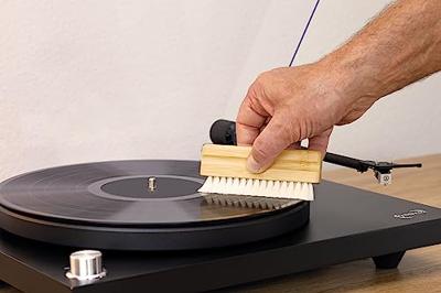 Dynavox Grammofoonplaatborstel ZB110, vinyl-reinigingsborstel met borstelharen van geitenhaar voor zachte reiniging, echt houten handvat, bamboehout