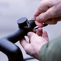 Shapeheart Magnetic smartphone Pro mount for bike handlebar - thumbnail