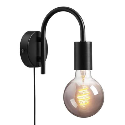 Kleine zwarte wandlamp met E27 fitting en schakelaar 'Nordlux Paco' Kleine zwarte wandlamp met E27 fitting en schakelaar 'Nordlux Paco'