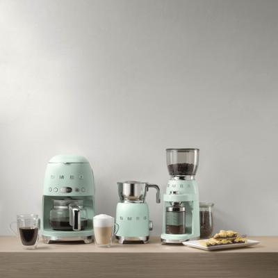 Smeg DCF02PGEU Koffiefilter apparaat Groen Smeg DCF02PGEU Koffiefilter apparaat Groen