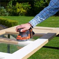 BLACK+DECKER BDCROS18 18V 1.5Ah Excentr. Schuurmachine | 1x 18V 1.5Ah accu + 400mA Lader | 1x schuurgaas | Stofopvangzak | In opbergtas - BDCROS18-QW - thumbnail