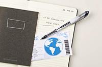 Uni Ball Vision Elite 200 roller, schrijfbreedte 0,6 mm, punt 0,8 mm, blauw - thumbnail