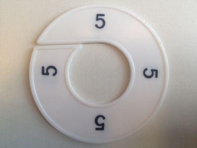 Maatring wit/zwart 5