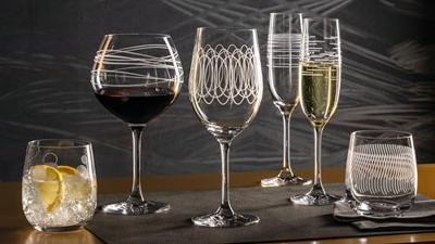 Leonardo Casella Burgundyglazen met print, per 6 Leonardo Casella Burgundyglazen met print, per 6