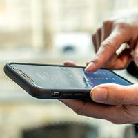 QUAD LOCK screen protector - iphone se (2nd/3rd gen) & 8 - thumbnail