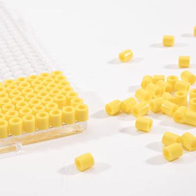 Vaessen Creative • strijkkralen geel 1100st.