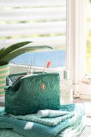 Pip Studio Pip Cosmetic Purse Small Velvet Quilted Green 19x12x8.5cm - thumbnail