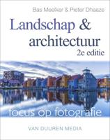 Van Duuren Media Landschap en architectuur boek Fotografie Nederlands 200 pagina's - thumbnail