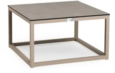 Tierra Outdoor bijzettafel rio coffee table medium trespa ophira 60x60x35cm champagne