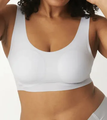 Zero Feel Top met vulling - naadloze bh zonder sluiting - Comfort bh - M - Wit - M