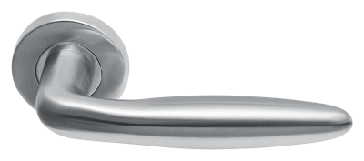 Deurklink Luno massief op rond rozet geveerd Deurklink Luno massief op rond rozet geveerd