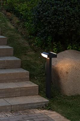 Staande buitenlamp grijs verstelbaar &apos;Conroy&apos; led lamp warm wit 3000k 71 cm