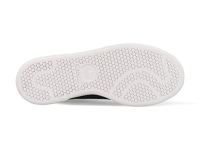Adidas Stan Smith CM8191 Zwart-36 2/3 maat 36 2/3 Adidas Stan Smith CM8191 Zwart-36 2/3 maat 36 2/3