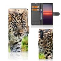 Sony Xperia 5II | Telefoonhoesje | Met pasjeshouder | Baby Luipaard - thumbnail