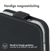 Accezz Flipcase Samsung Galaxy S24 FE Telefoonhoesje Zwart - thumbnail